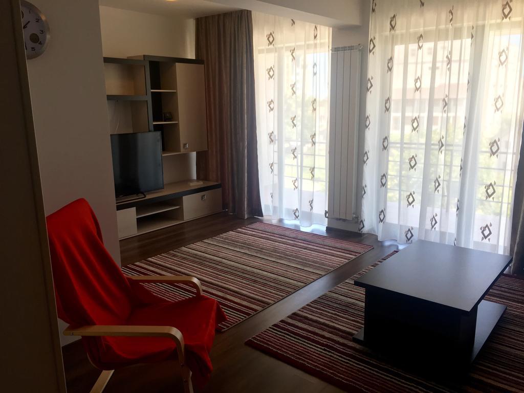 M13 Apartments ナボダリ エクステリア 写真