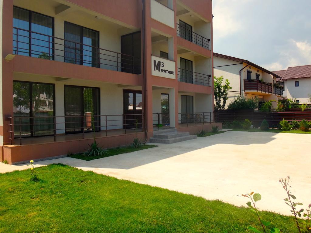 M13 Apartments ナボダリ エクステリア 写真